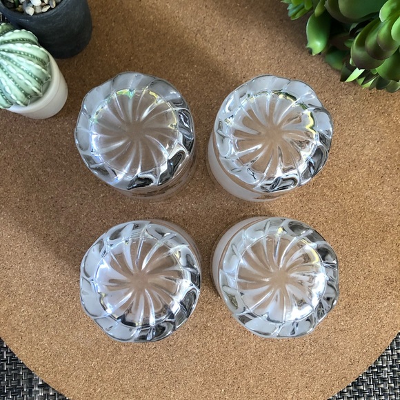 Mid Century Frosted Cocktail Glass Set - Picture 3 of 5